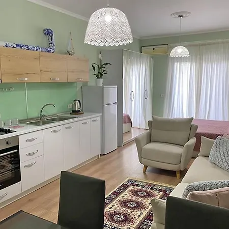The Ionian Comfort Apartment- Beachfront Lungomare Promenade *
